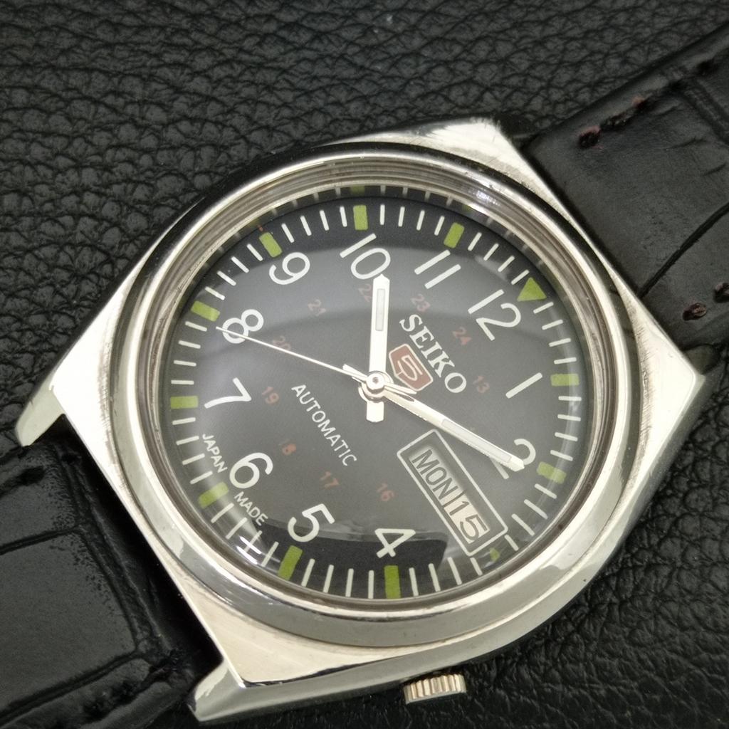 VINTAGE SEIKO 5 AUTOMATIC 7009A JAPAN MENS BLACK COLOR DIAL WATCH a708530-1