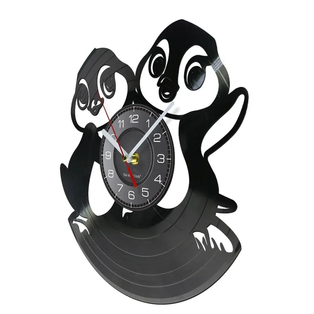 Cute Penguin Mural Wall Clock Baby Penguin Vinyl Record Wall Clock Penguin Family Children's Room Decoration Wall Watch Gift