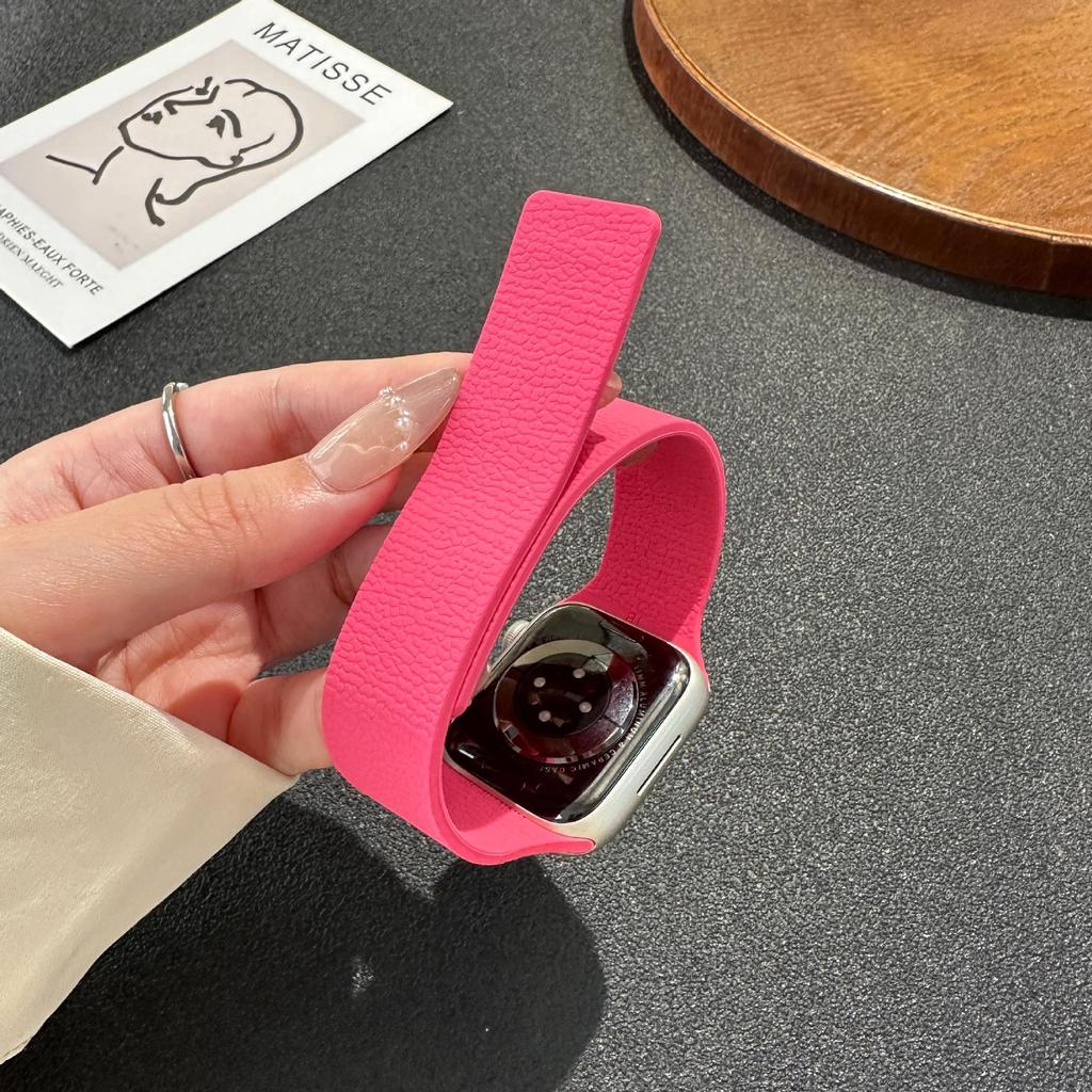 Compatible with Apple Watch Bands Series 1-11/Ultra 1-3/SE3 Lychee Pattern Soft Magnetic Silicone Strap.