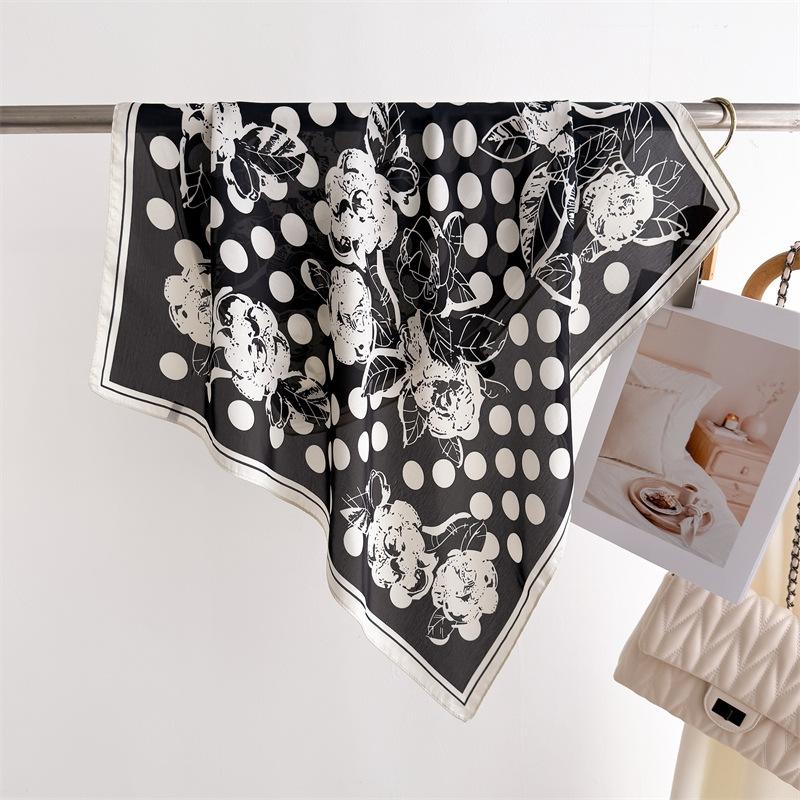 

Polka Dot Flower Print Silk Scarf Square Scarf High-End Shawl Professional Versatile Neck Small Square Scarf Headscarf Unilateral 66-70CM