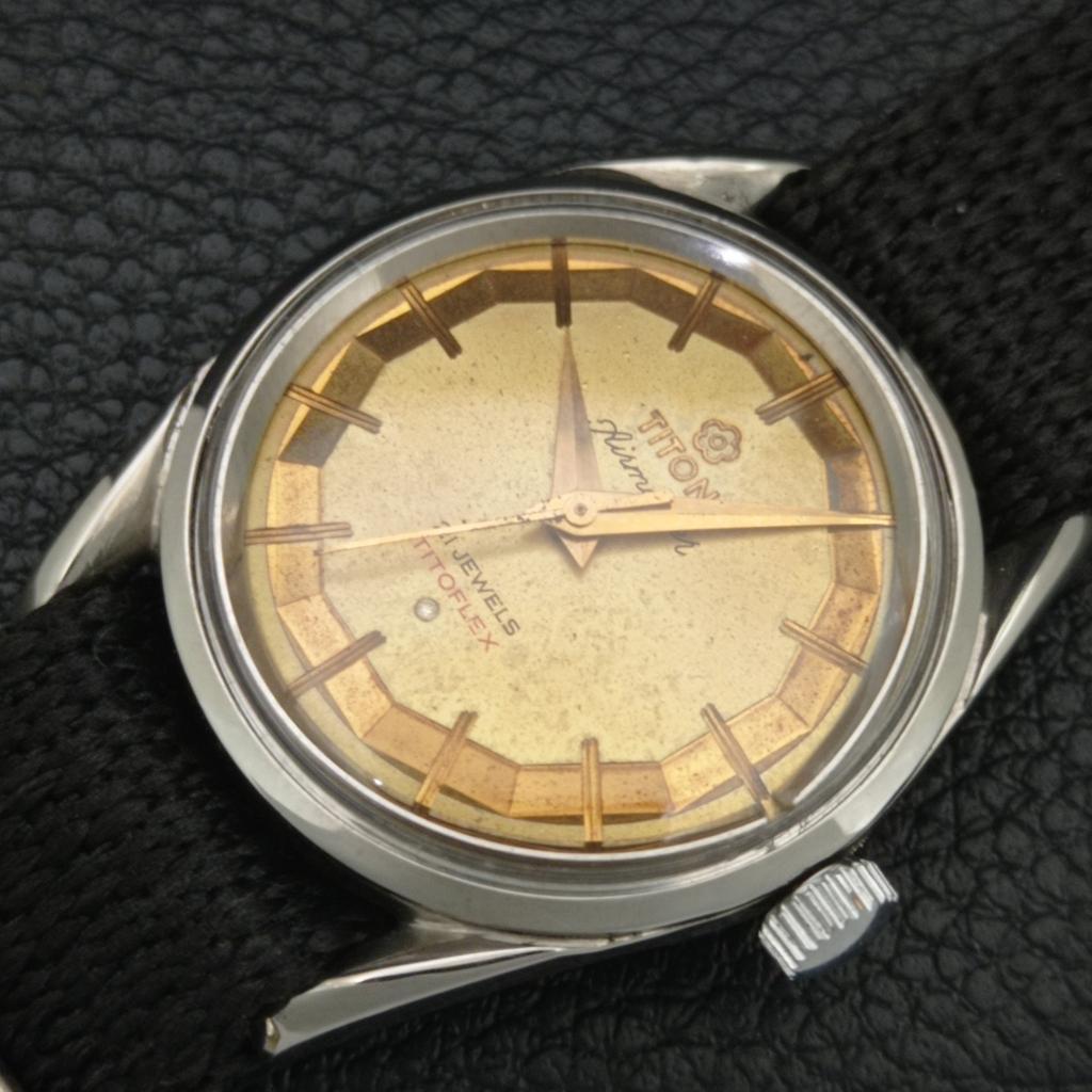 VINTAGE TITONI AIRMASTER TITOFLEX HAND-WINDING SWISS MENS WATCH A705126-1