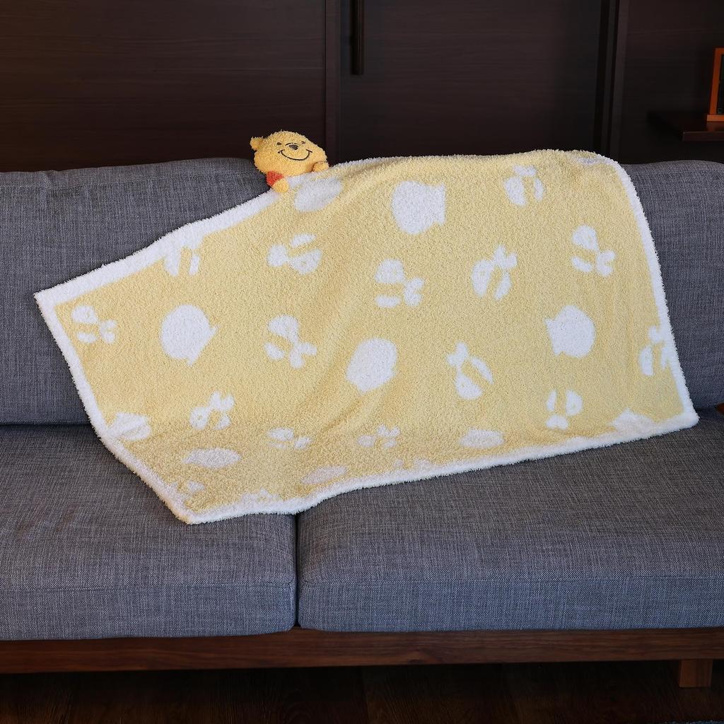 Marushin Mascot Disney Winnie the Mitt Winter 2245035600 Blanket, Pooh, Cute, Fluffy, Fabric, Stylish, Item,