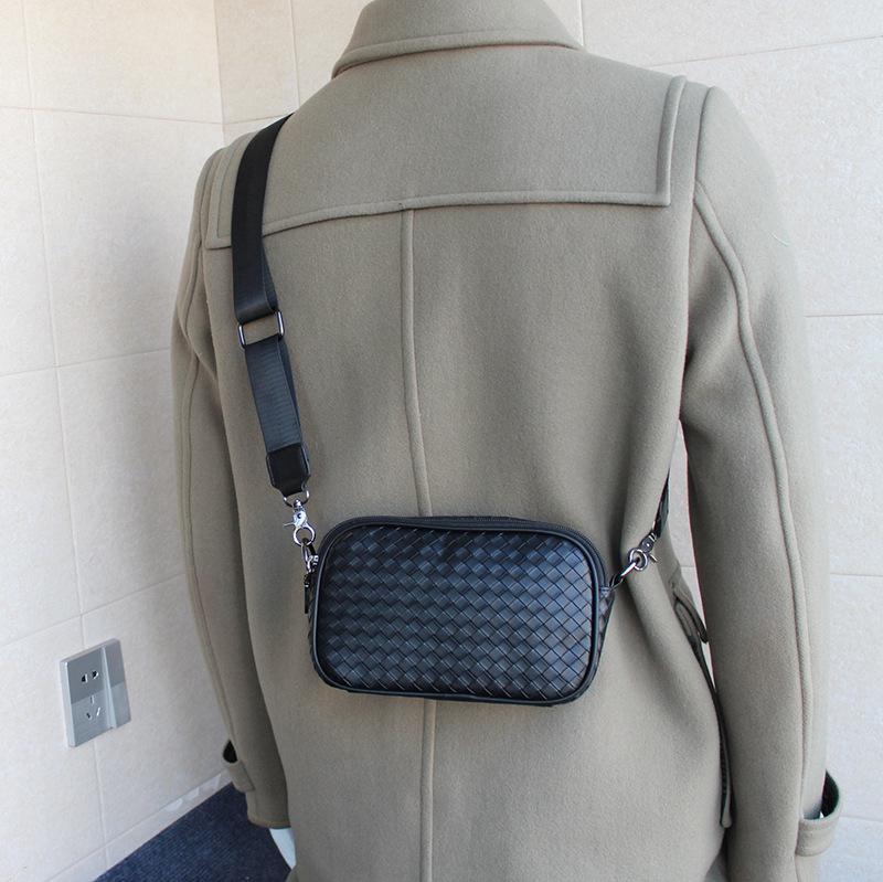 Korean Soft Leather Retro Crossbody Bag - Unisex Large Capacity Pillow Design for iPad