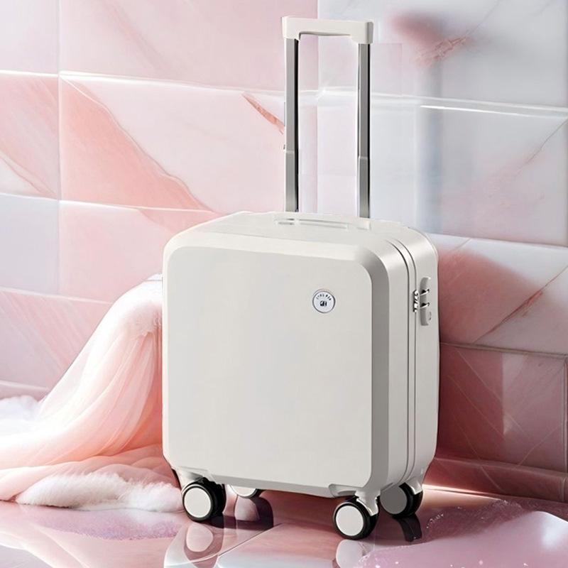18" Carry-on Travel Suitcase with Universal Wheels and Lock, Sturdy Trolley Case for Students, 20" Version Available