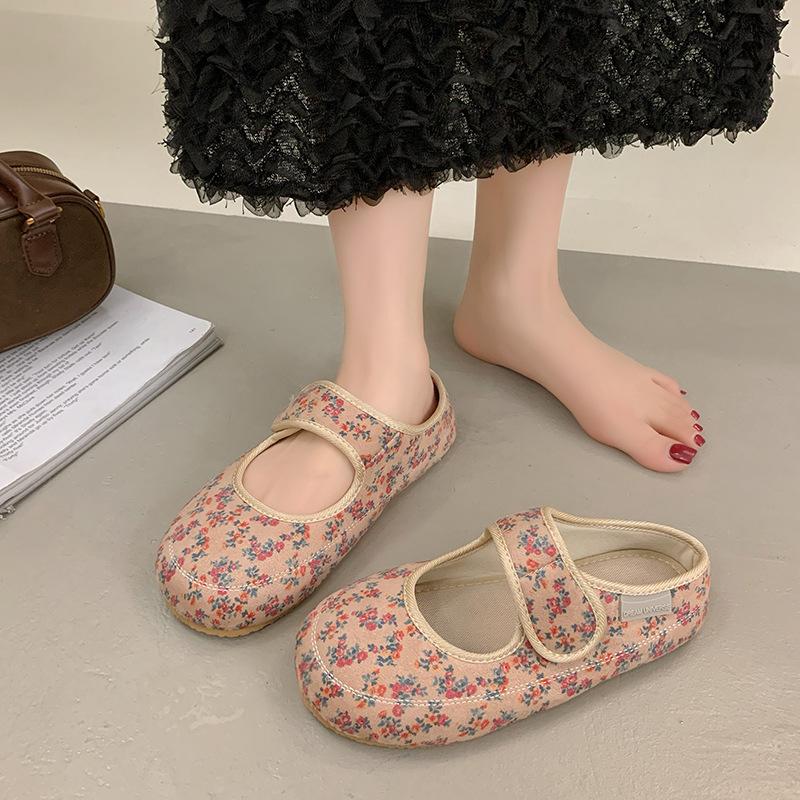 

Retro literary Doudou shoes women s 2025 new spring and summer Velcro small floral Mary Jane sweet flat slippers 35