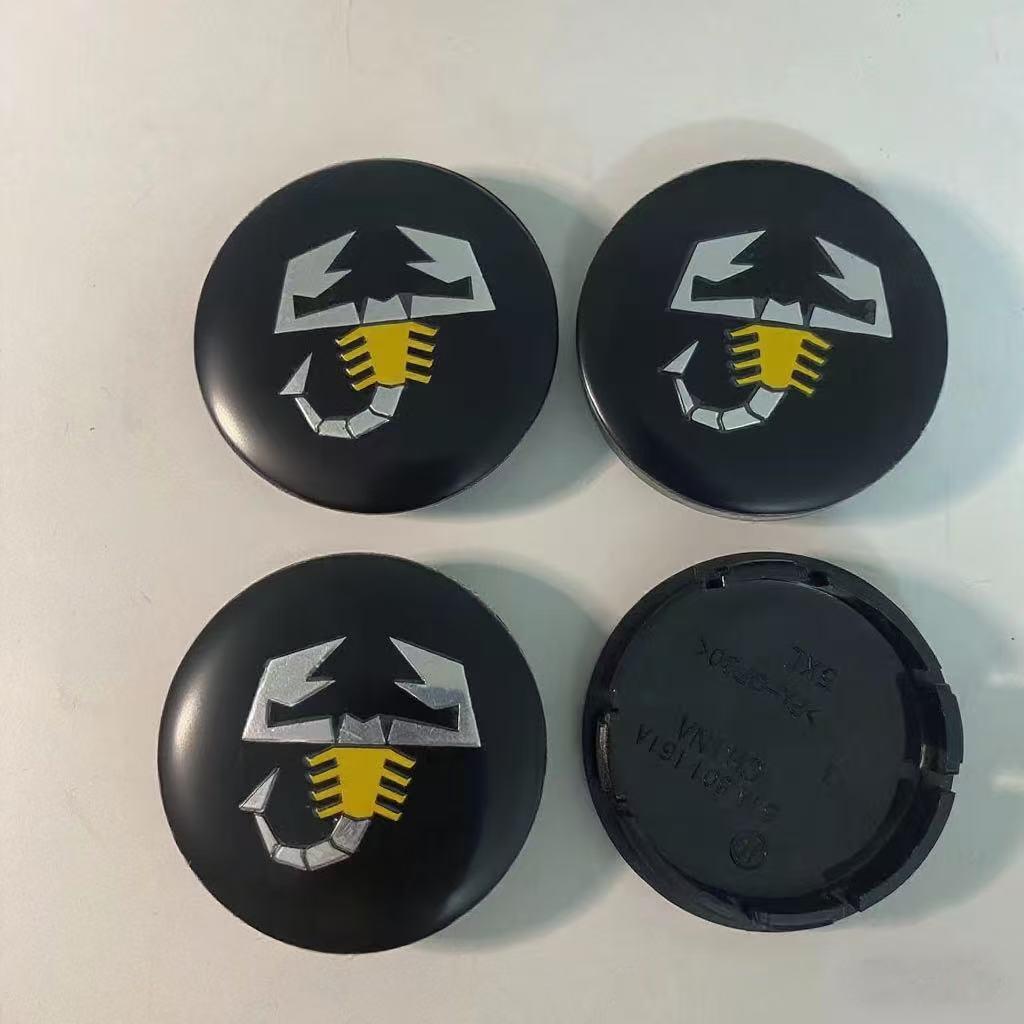 4 ks 56mm Krytka náboje kola auta Samolepka s emblémem Příslušenství Pro Fiat Abarth 500 Tipo FR Panda Argo Freemont Viaggio Bravo Punto Doblo