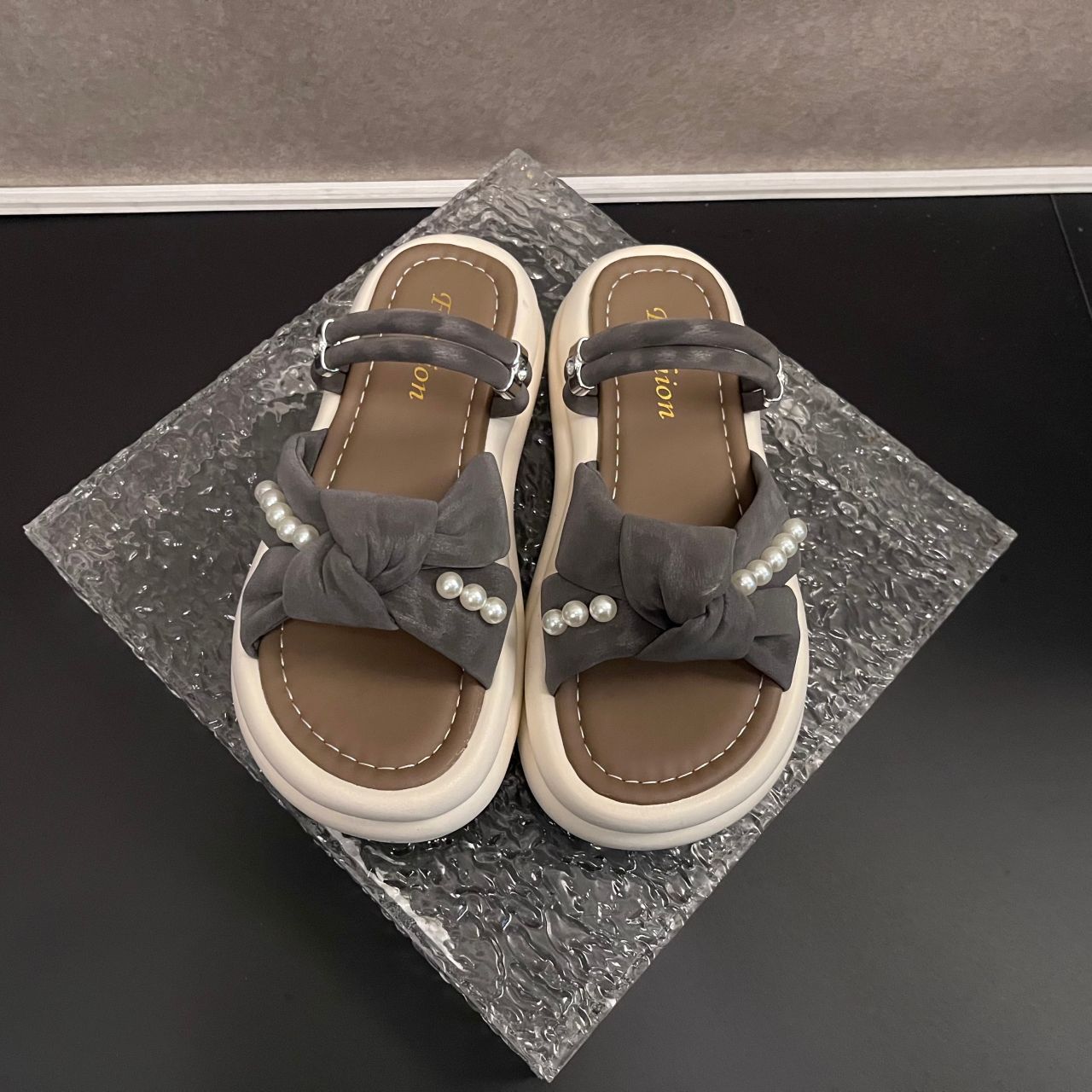 With skirt style with pearl cross new fairy fashion sandals platform cool slippers female summer wear 35 серый 2565₽