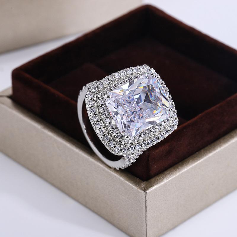 Flash Diamond Square Princess Ring European and American Fashion Women Engagement Proposal Diamond Ring