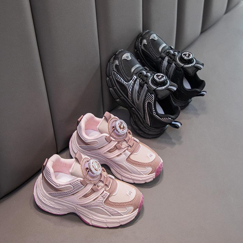 2025 Girls Sports Shoes Soft-soled Children's Dad Shoes Autumn New Korean Version Casual Shoes Versatile Non-slip Running Shoes