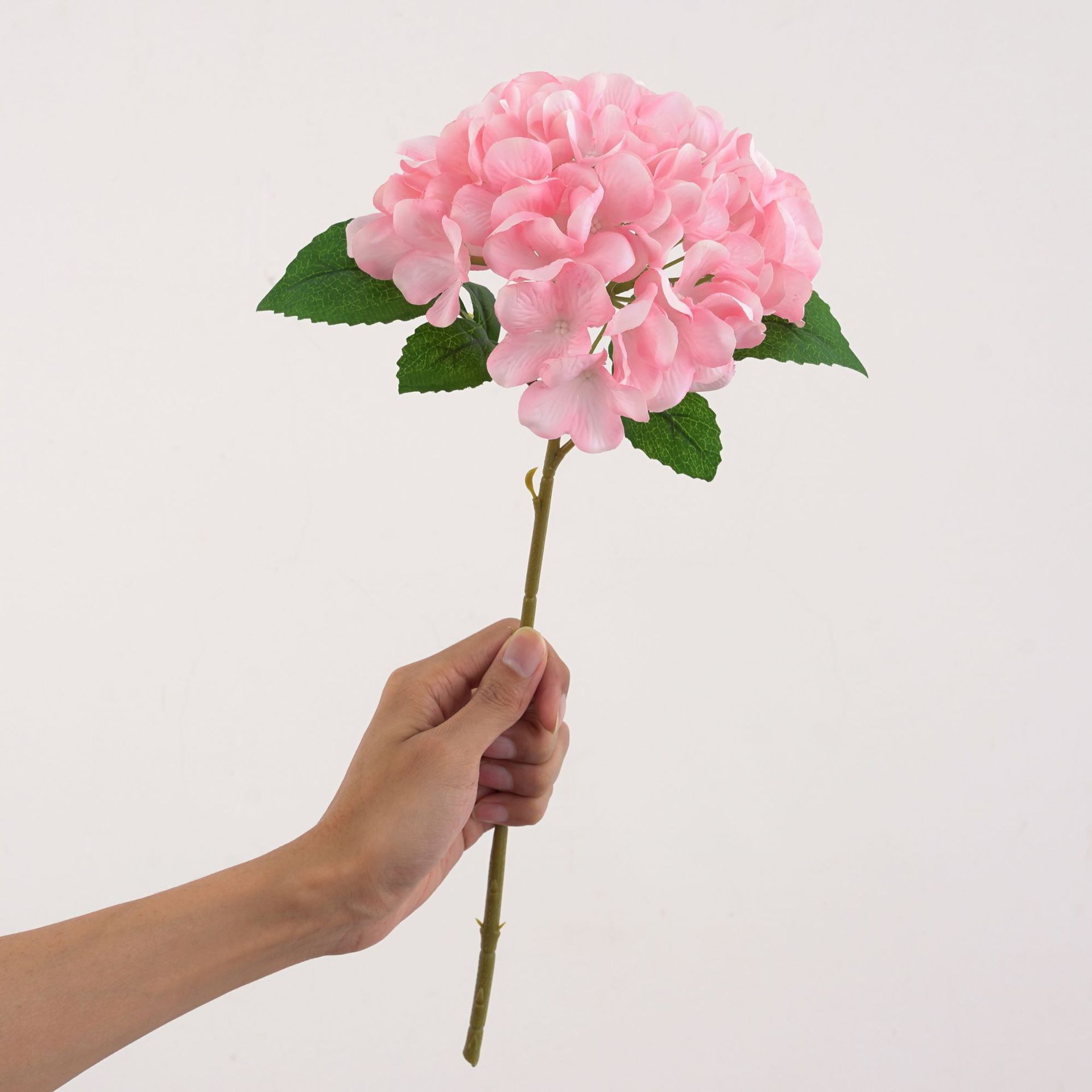 

Шелковые искусственные цветы Гортензия сад Свадебный букет невесты Домашняя ваза Рождественский фестиваль Вечеринка DIY подарок Украшение Горячие продажи 1pc