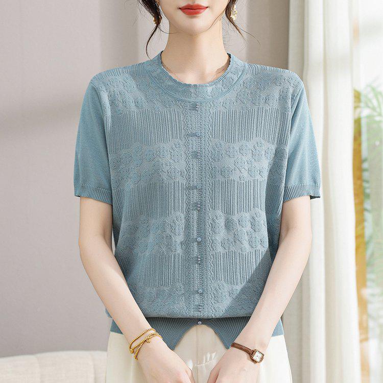 Elegant Women's Knitwear: Casual, Slimming Round Neck Short Sleeve Top for Mothers, Loose & Comfortable Fit