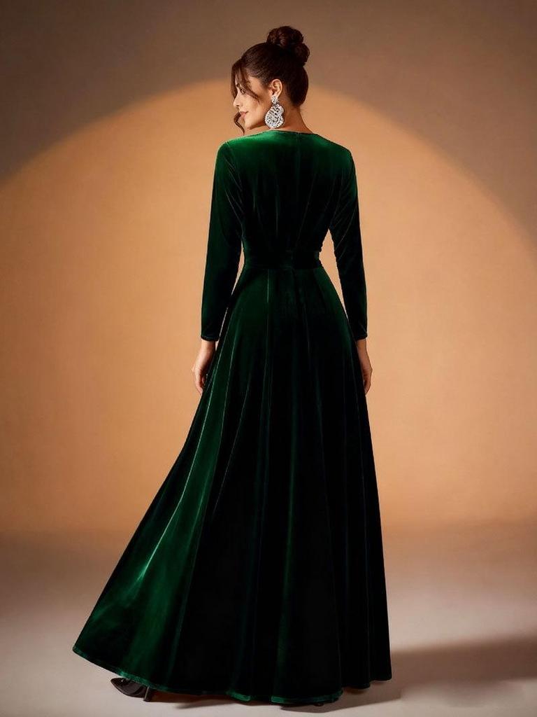 Plus Size Women's Gold Velvet Pleated Evening Gown, Long Sleeve Dress (2026 Collection)