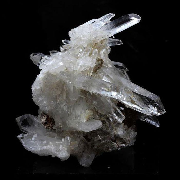 Pierres et Minéraux. Quartz. 357.0 ct. Vizille, Isère, France..