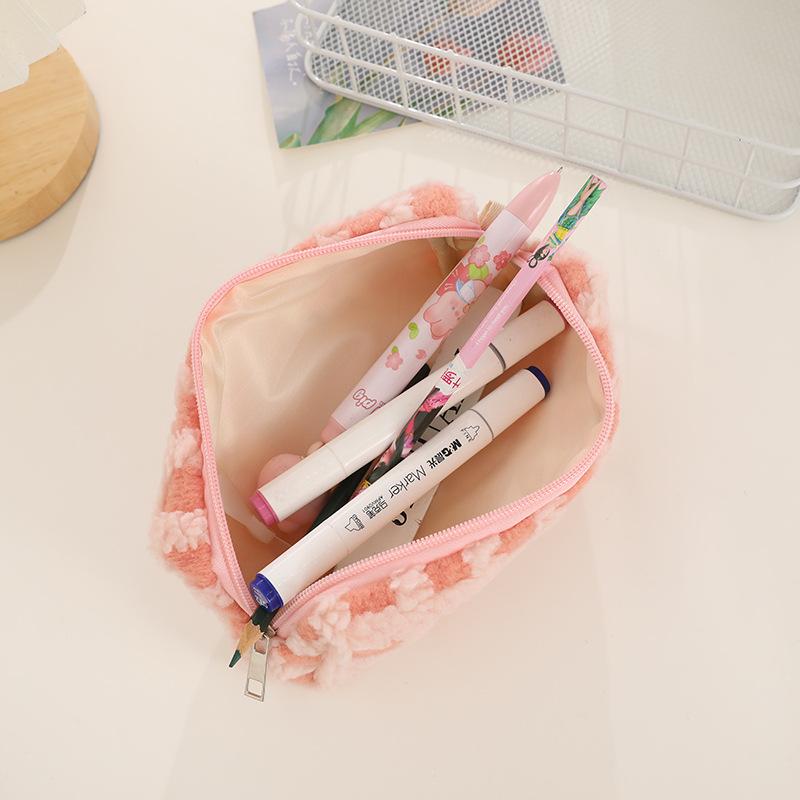 Grid Lamb Plush Pencil Case Ins Student Stationery Storage Bag Fashion Women Cosmetic Bag Organizer Travel Toiletry Bag