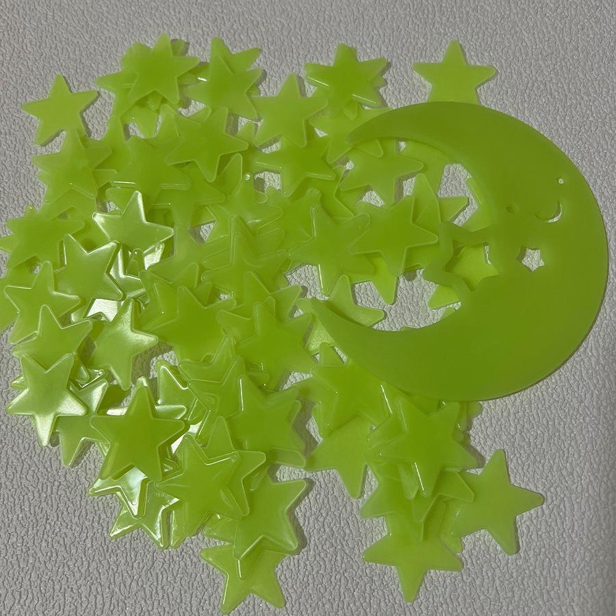 

Glow-in-the-Dark Starry Sky 3D Wall Stickers for Kids Rooms - Self-Adhesive, Party Decor Fluorescent Stars