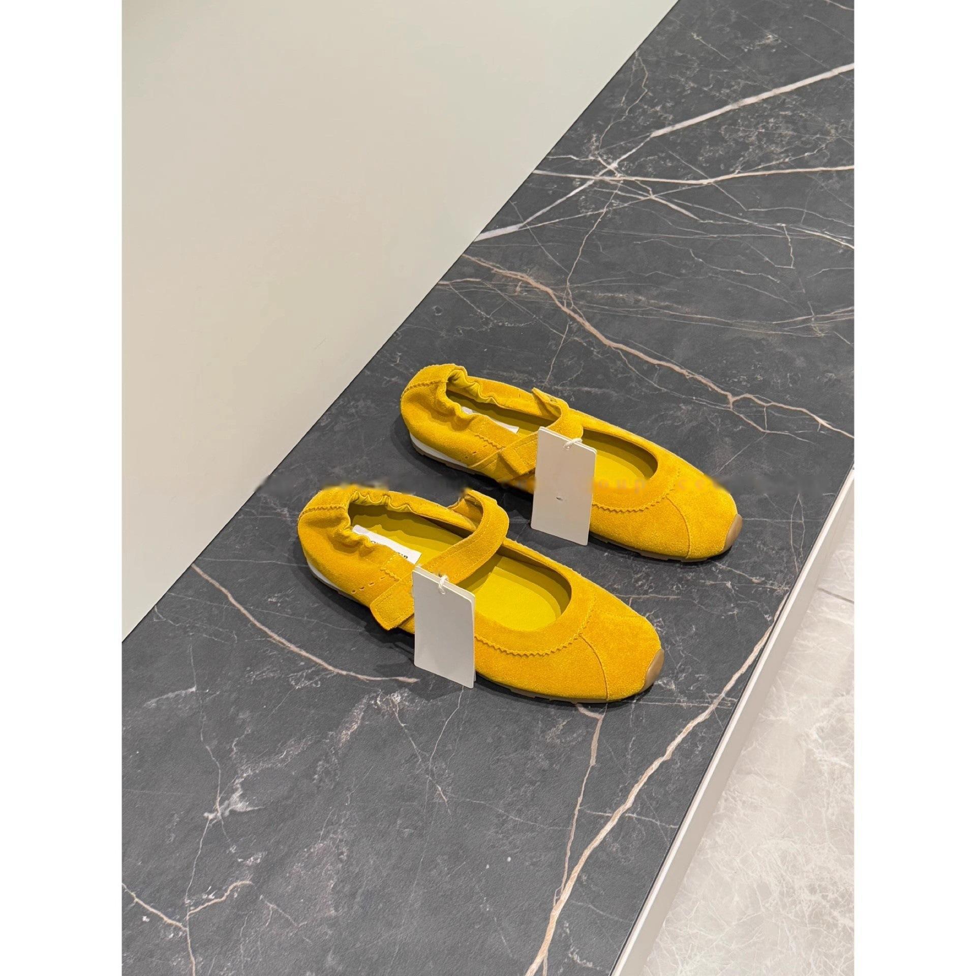 

2025 spring new one-pedal soft-soled Velcro Korean version flat shoes elastic band Mary Jane shallow mouth single shoes 40 жёлтый