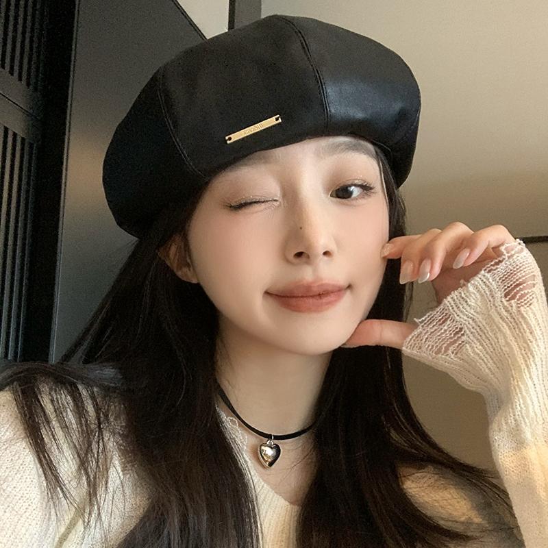 Pu Leather Beret Women's Autumn and Winter New Face Small Pumpkin Hat Literary and Retro Star Anise Painter Bud Hat