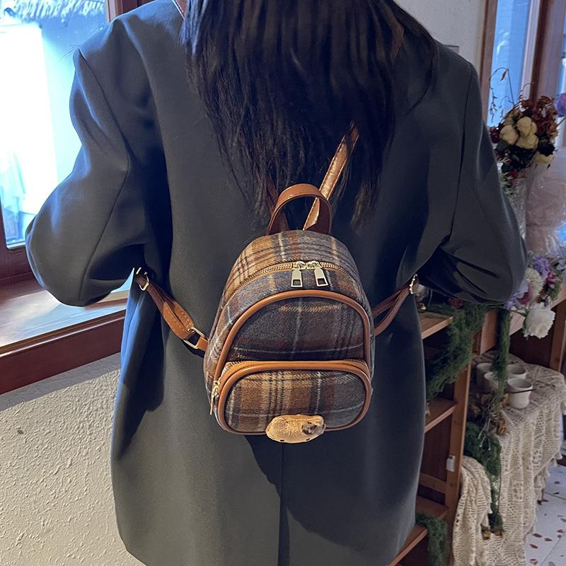 2025 geantă nouă de lână pentru femei, mini geantă de umăr, geantă de mână la modă, versatilă, cu carouri, rucsac de navetă
