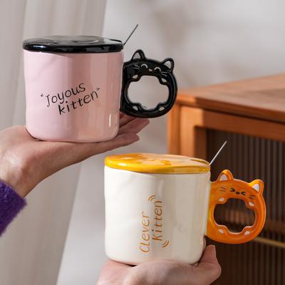 Einfache Katzentasse für Mädchen Niedliche Kreative Keramiktasse Becher mit Deckel Büro Internet-Berühmtheit Wasserbecher Paarbecher