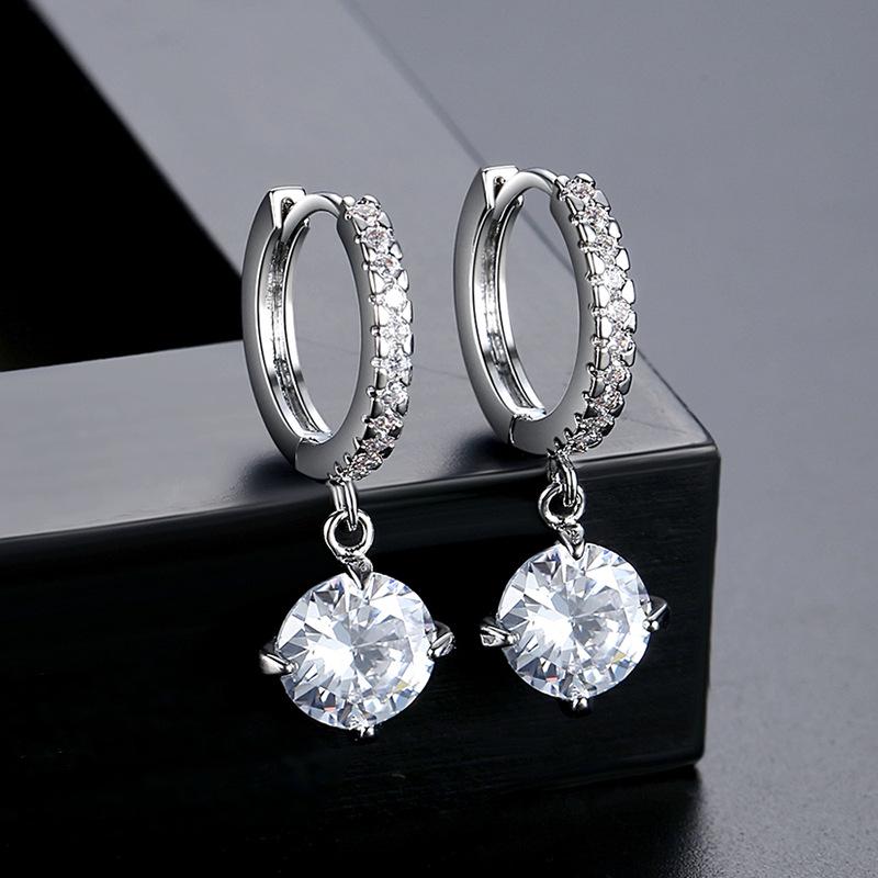 

Медные клипсы для ушей с микро-паве из цирконов для женщин - Элегантные украшения для работы