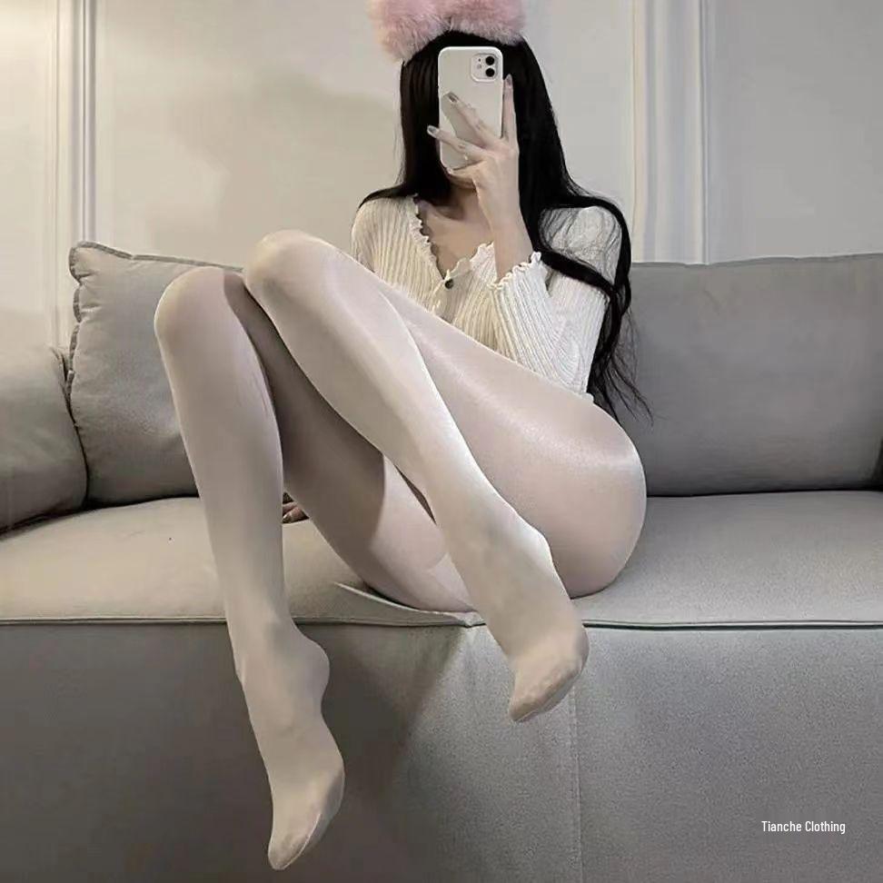 Plus Size 8D Shiny Silky High-Density Reflective Horse Oil Stockings - Anti-Snag, Sexy Sheen Pantyhose