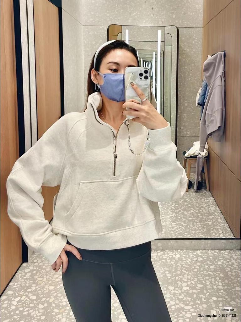 Women's Hooded Fleece Sweatshirt for Yoga and Fitness