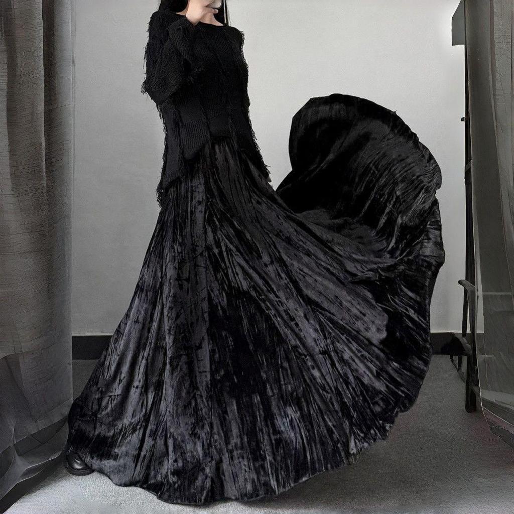 Women's High Waist Velvet Umbrella Skirt: Long, Thickened, Slimming, and Hip-Covering for Autumn and Winter