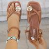 Fashion Roman Women's Sandals In Summer Outdoor Wear 2025 New Flat-bottomed Comfortable Leisure Metal Decorative Toe Beach Sandals.