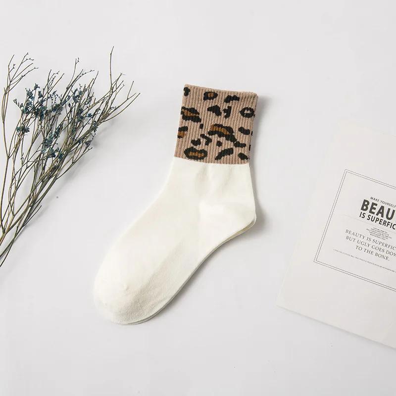 Spotted Leopard Print Women Socks Fashion  Mid-Tube  Socks For Girls Novelty Animal Pattern Japanese Style Autuma Spring  Summer