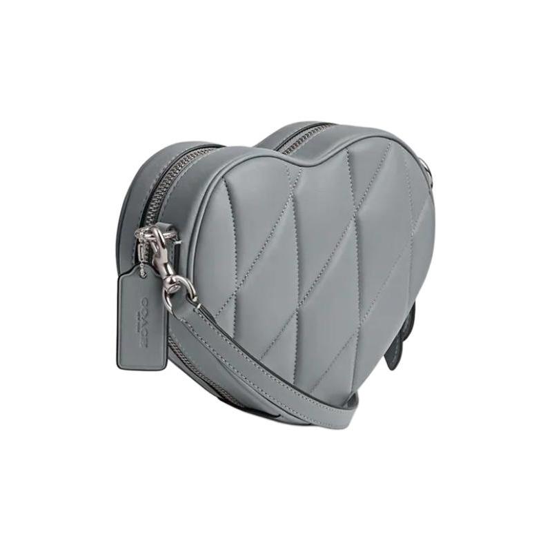 Coach Heart 19 Gold Letter Logo Quilted Leather Heart Shoulder Crossbody Bag Small Women's Lilac