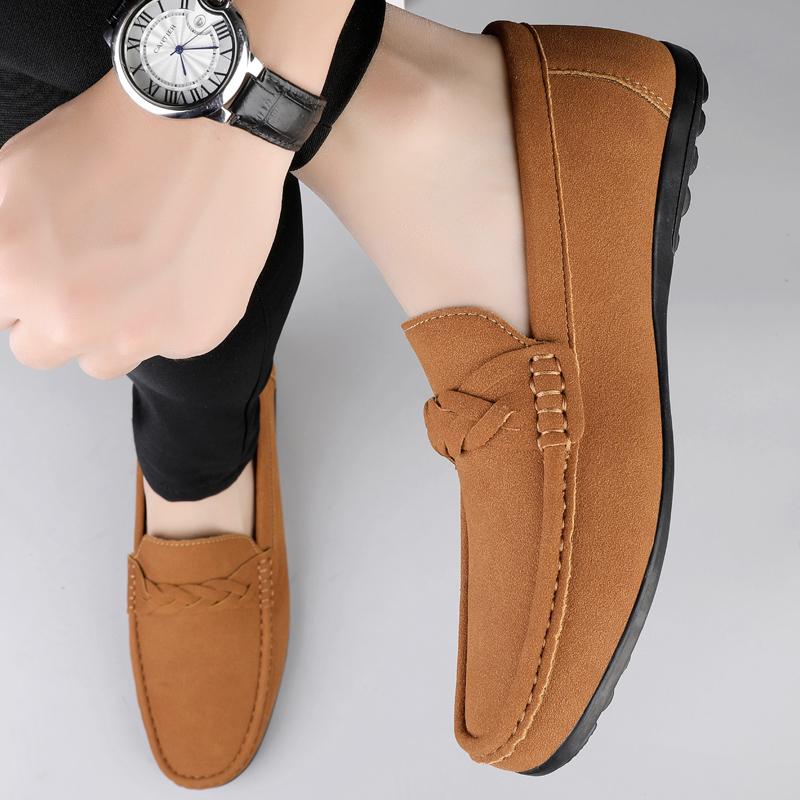 Fashion Men's Suede Loafers Casual Slip-On Comfortable Men Outdoor Flat Breathable Non-Slip Driving Shoes Classic Men Shoes for Wedding