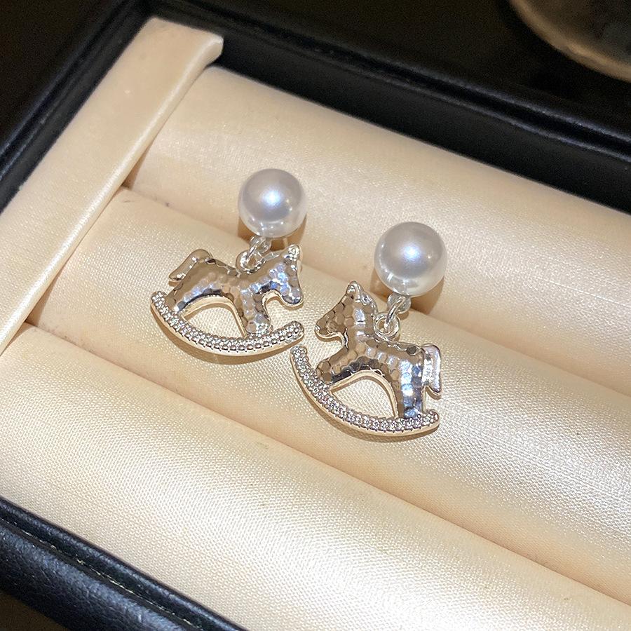 Natal Year Silver Needle Pearl Pony Pendant Earrings New Simple and Fashion Earrings Light Luxury High-end Earrings