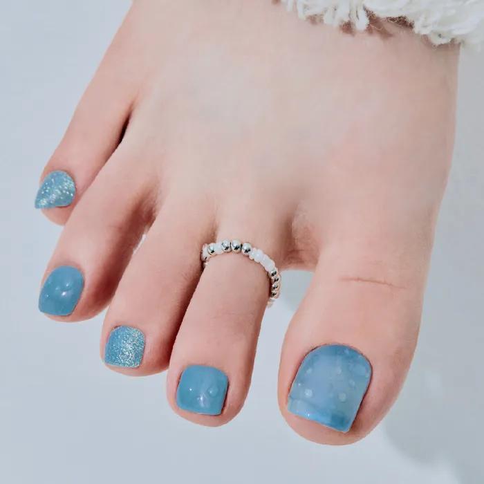 Blue Crystal Gel Pedi