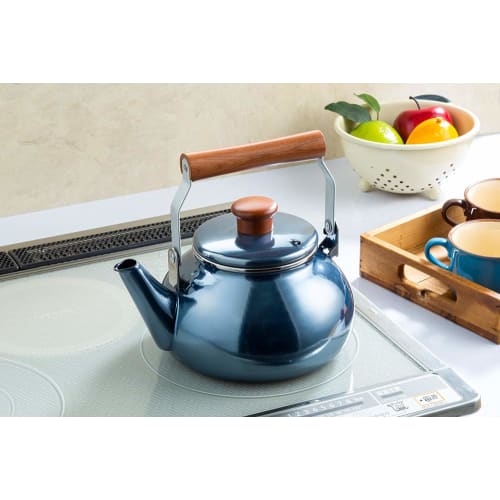 Takagi Metal Kettle, Stylish, Induction Compatible, Enamel, 2.3L, Onyx Blue, ONB-2.3KT