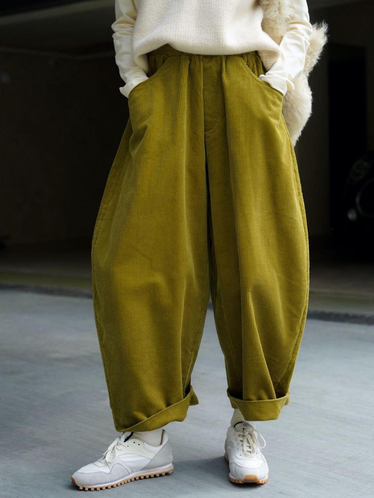 Japanese Lazy Style Curved Corduroy Wide-Leg Pants - Women's Elastic Waist, Loose Fit, Slimming Design
