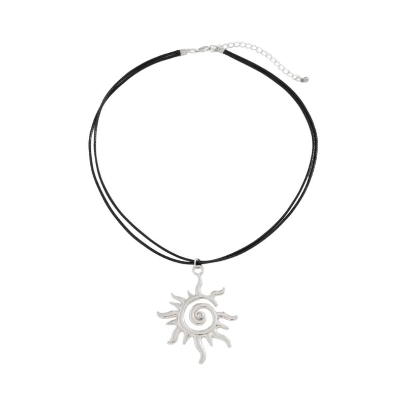 Stylish Metal Coil Sunflower Pendant Necklace Leather Necklace Goth Jewelry For Women