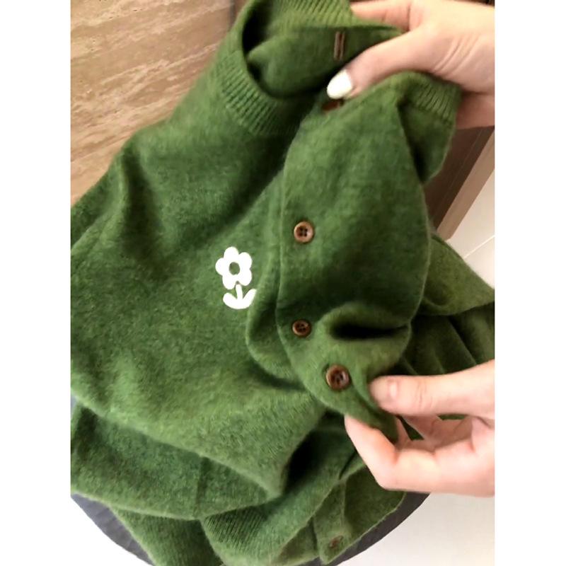 Stylish Green Knit Sweater: Unique Korean Design Long-Sleeve Coat for Women, Autumn/Winter 2025 Collection