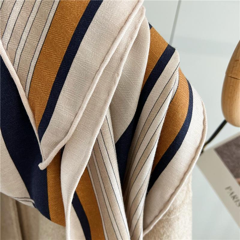 Luxury Mulberry Silk Wool Scarf Triangle Scarf Office Women's Hairband Folding Scarf Women's Shawl Scarf