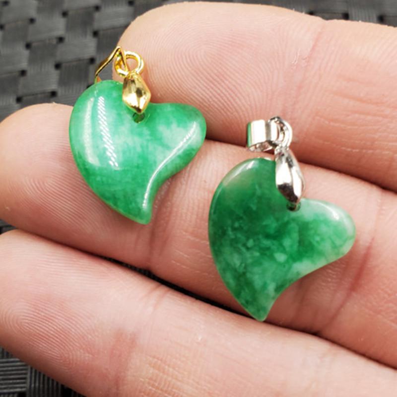 Green Heart-Shaped Jade Pendant Necklace Gold Variant 15x28mm