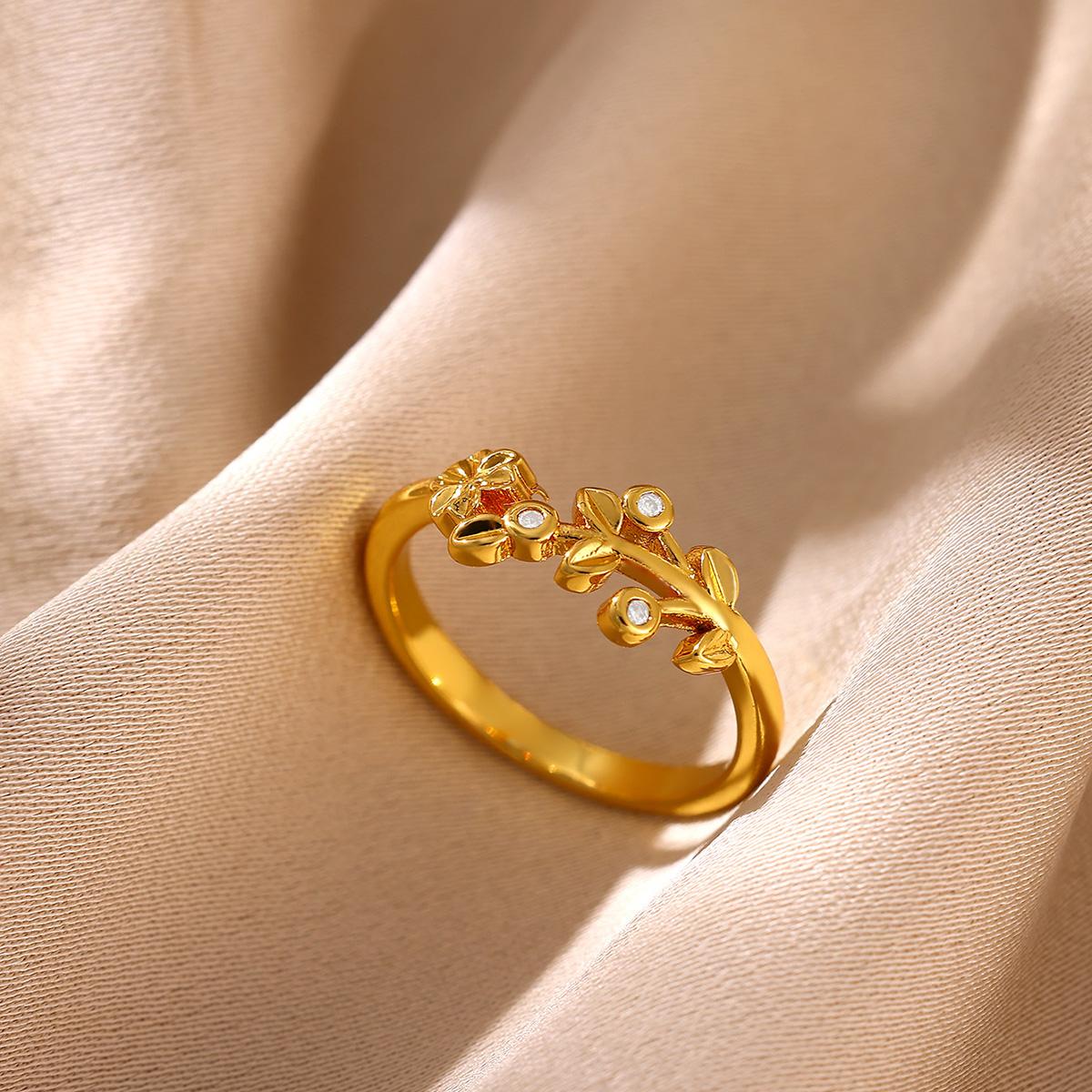 

Romantic Gold Color Rings For Women Fashion Zirconia Heart Proposal Anniversary Anillos Flower Geometry Exquisite Jewelry Gift