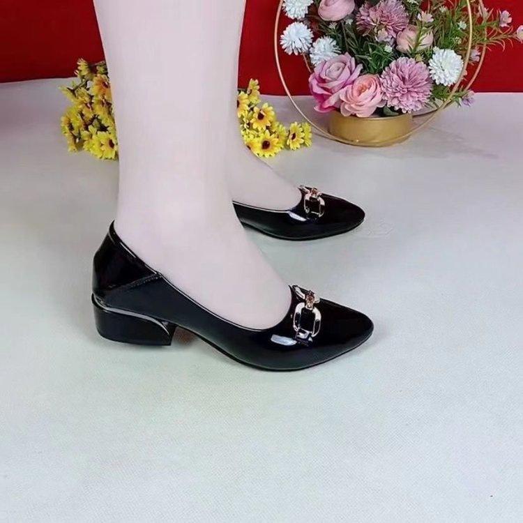 Soft leather soft-soled single shoes New patent leather single shoes pointed leather shoes in autumn