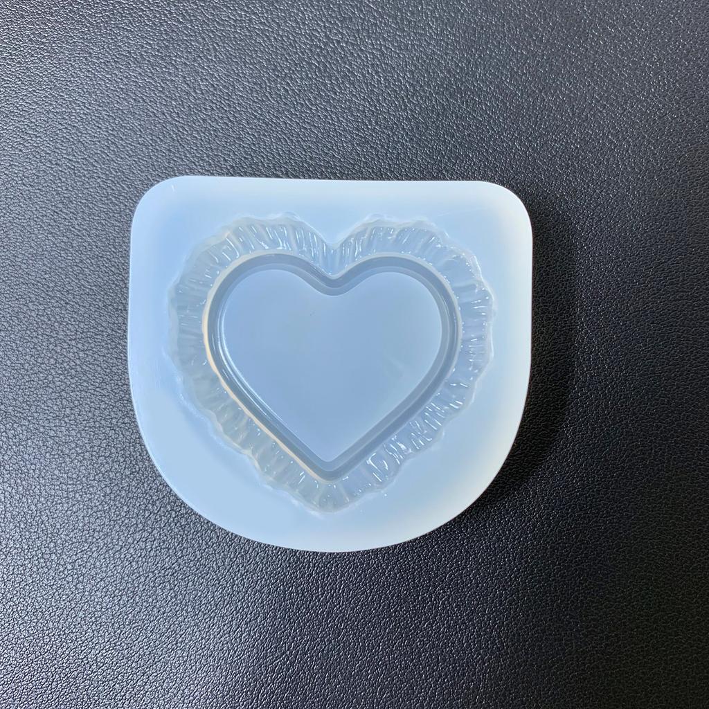 Food Grade Silicone Heart Shape Mold For DIY Jewelry Keychain Pendant Resin Crafting And Liquid Art Projects