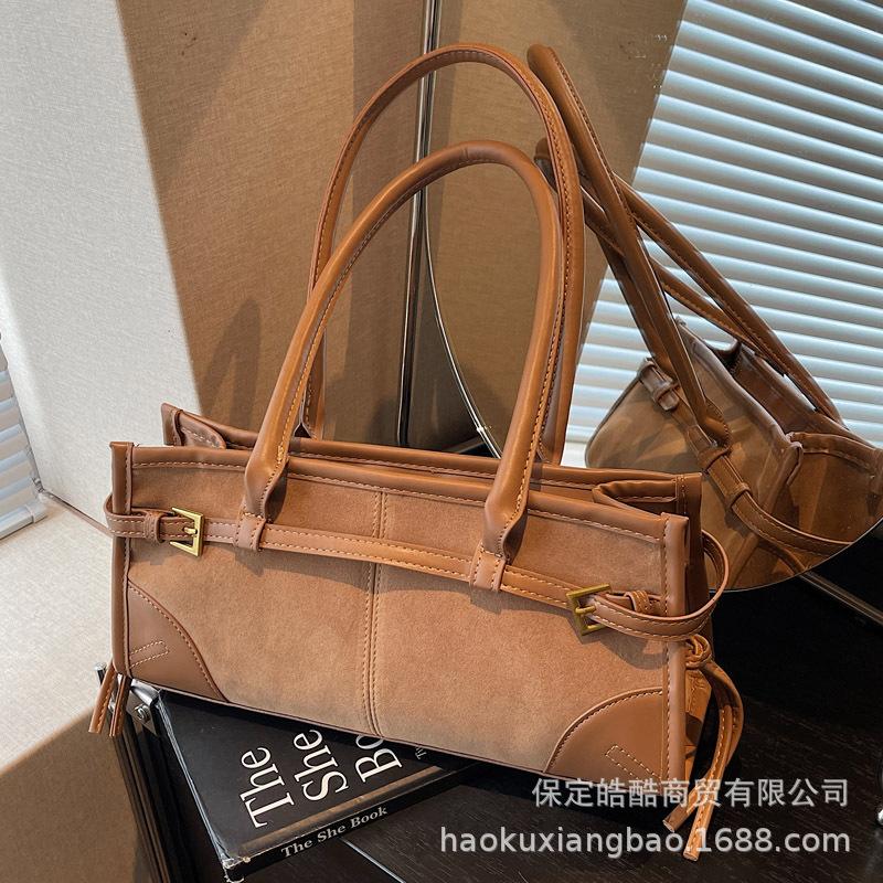 Suede Bag Women's Autumn and Winter 2025 New Retro Matte Messenger Bag High-end Foreign Style Portable Tote Bag