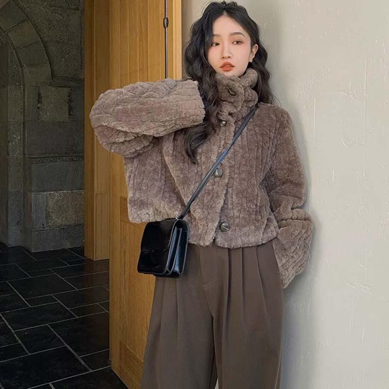 Women Winter Vintage Warm Lambswool Coats Fashion Padded Cotton Outerwear Stand Collar Cropped Jacket
