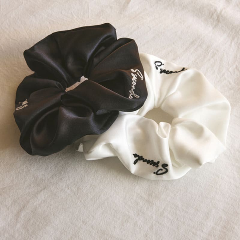 Ssecondo S’secondo Signature Logo Scrunchie_2 Colors