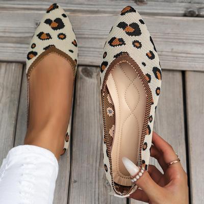 Set estivo europeo e americano con punta piatta, scarpe da mamma con bocca bassa, lavorate a maglia, alla moda e versatili