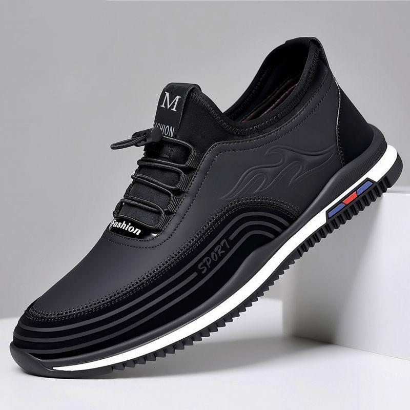 New Men's Casual Shoes Korean Version, Light and Wear-resistant Soft-soled Breathable One-pedal Flat-soled Driving Men's Shoes