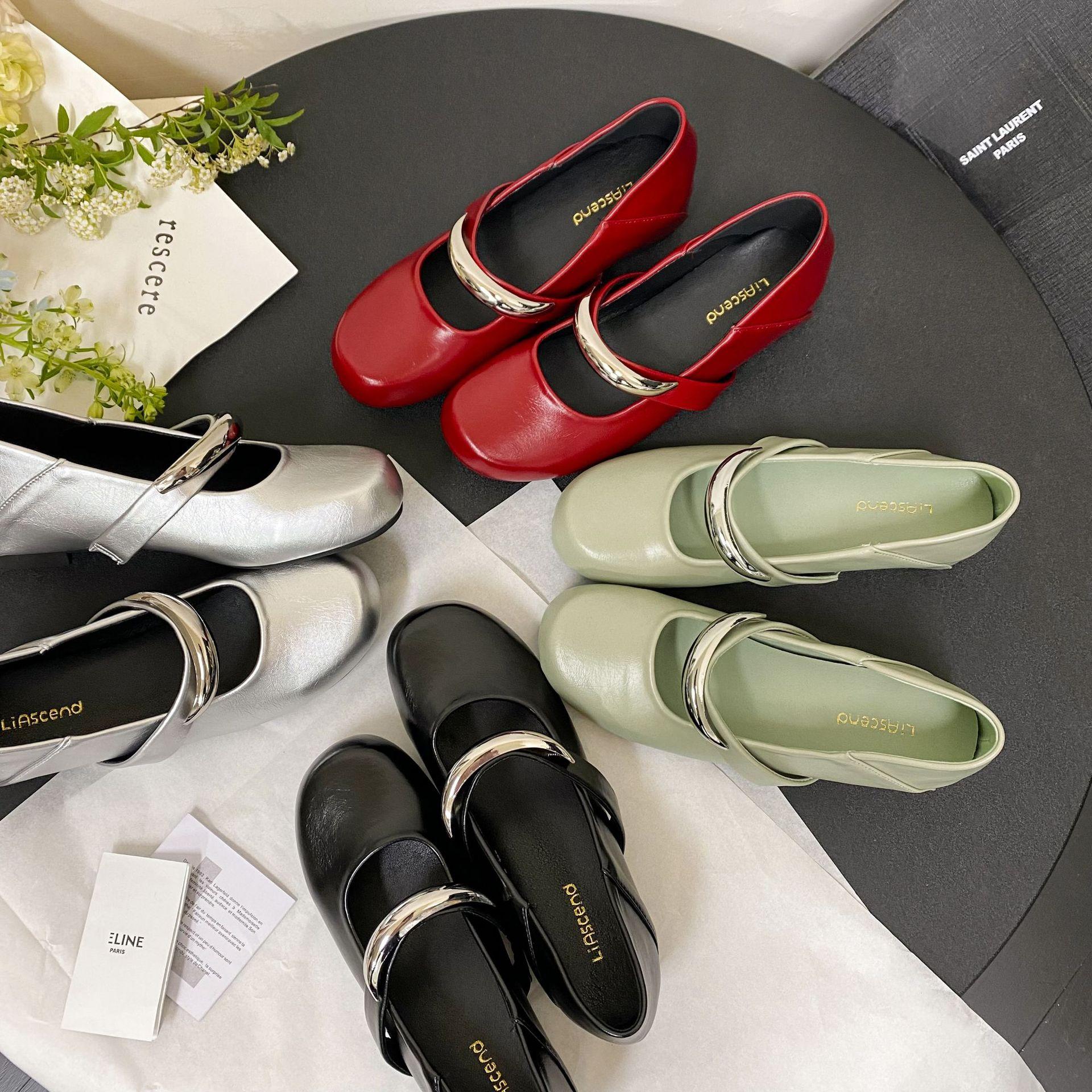 

First layer cowhide flat heel Mary Jane shoes women s 2025 new spring and summer light mouth soft sole silver single shoes women s shoes 39 красный