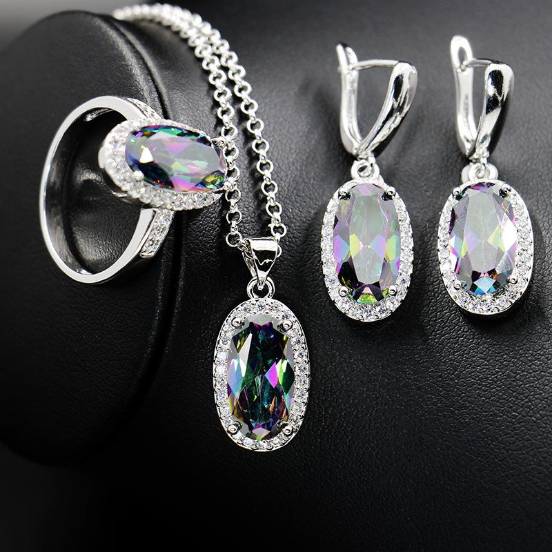 The New Oval Zircon Necklace Earrings and Ring Three Piece Set Is Fashionable and Light Luxury