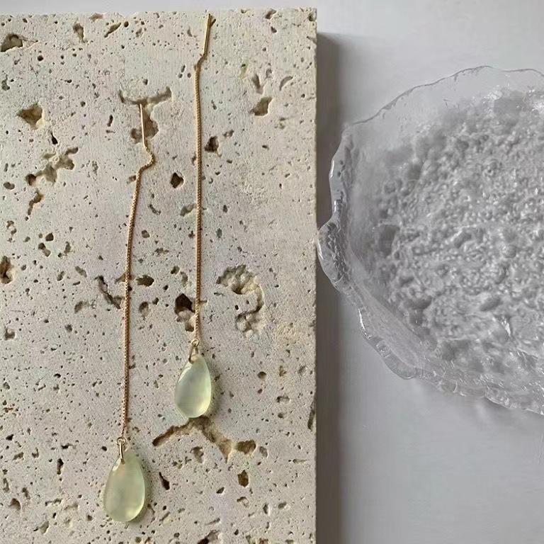 Retro Chinese Hetian Hanfu Style Clip-On Earrings - Unique Niche Design, No Piercing Needed